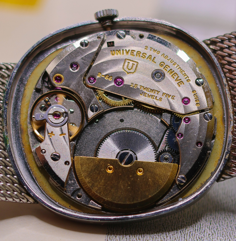 Montre Universal Genève Ellipse réf 866104 - Cadran Gris - Garantie 6 mois