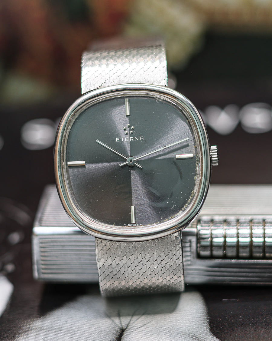 Eterna TV vintage cadran Sunburst 1979 réf 3438047 - bracelet