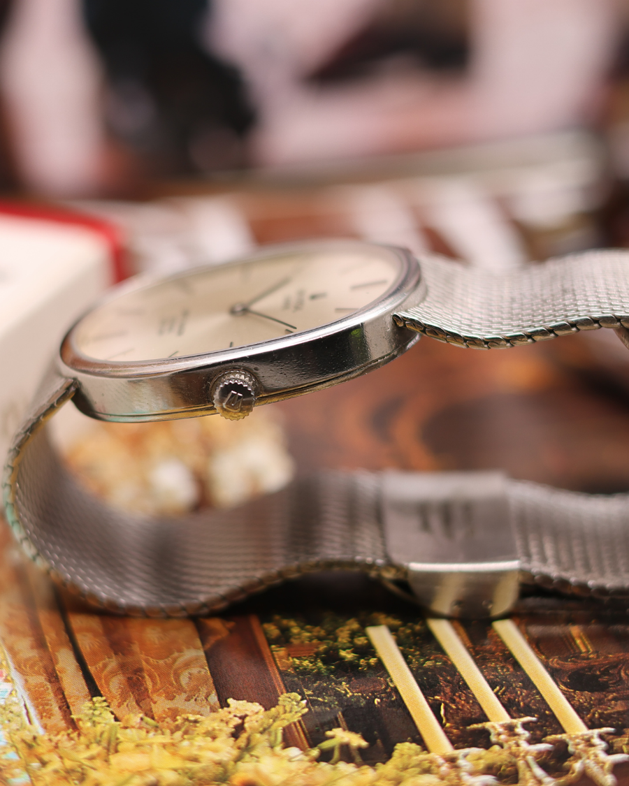 Montre Universal Genève Ellipse réf 866104 - Cadran Gris - Garantie 6 mois