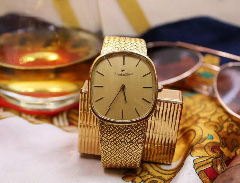 montre iwc ellipse vintage