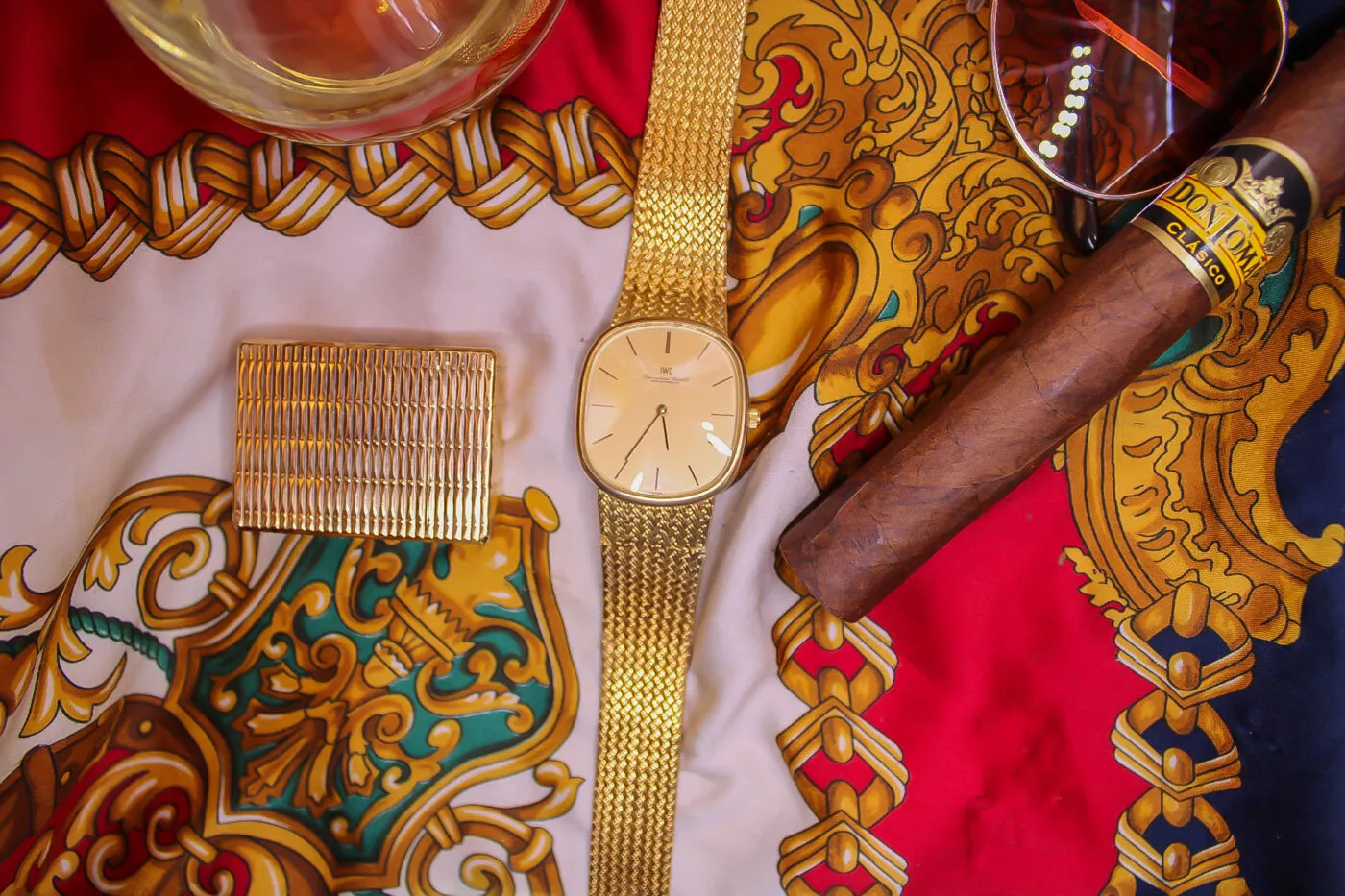 montre iwc ellipse vintage