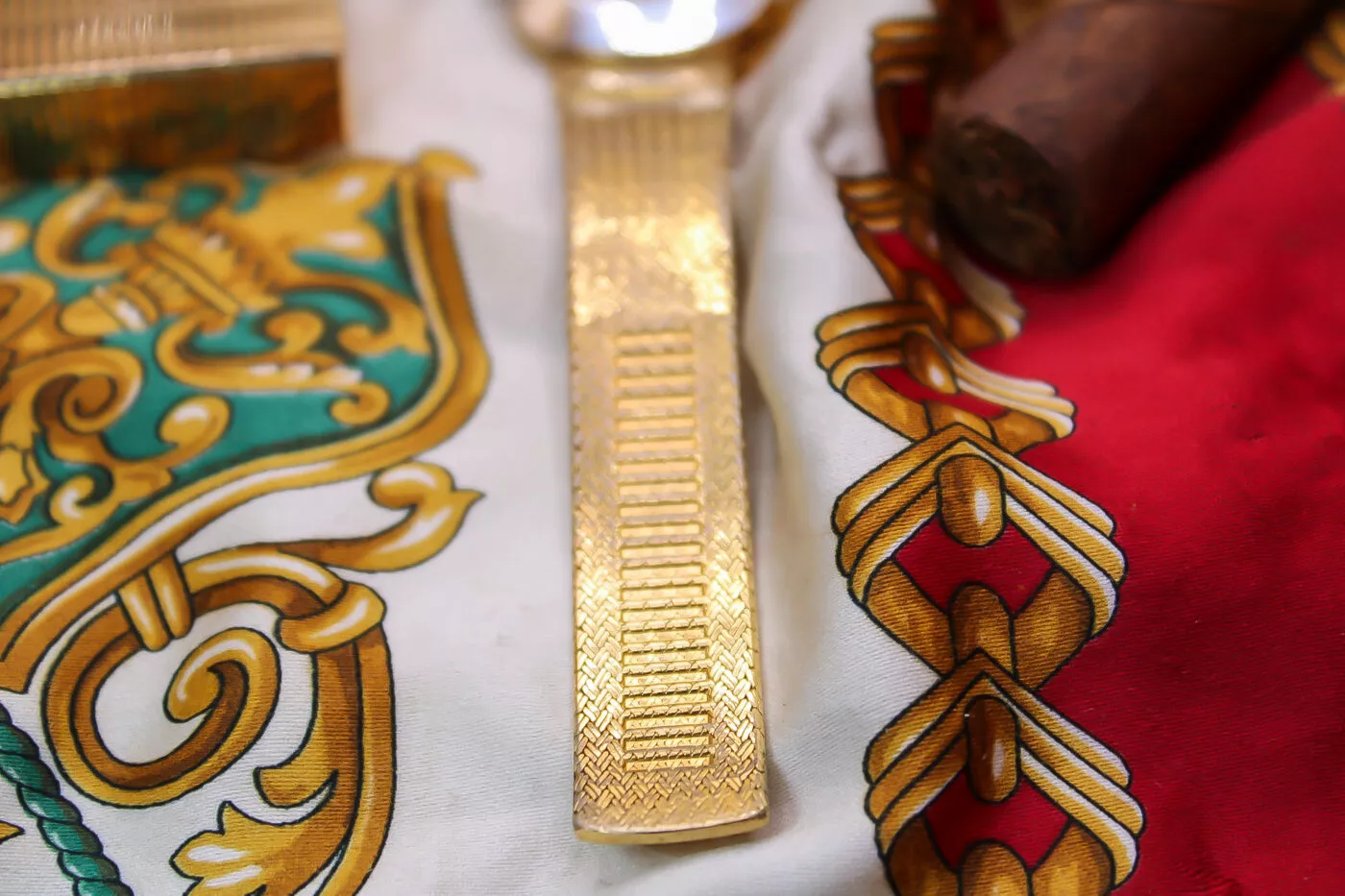 montre iwc ellipse vintage